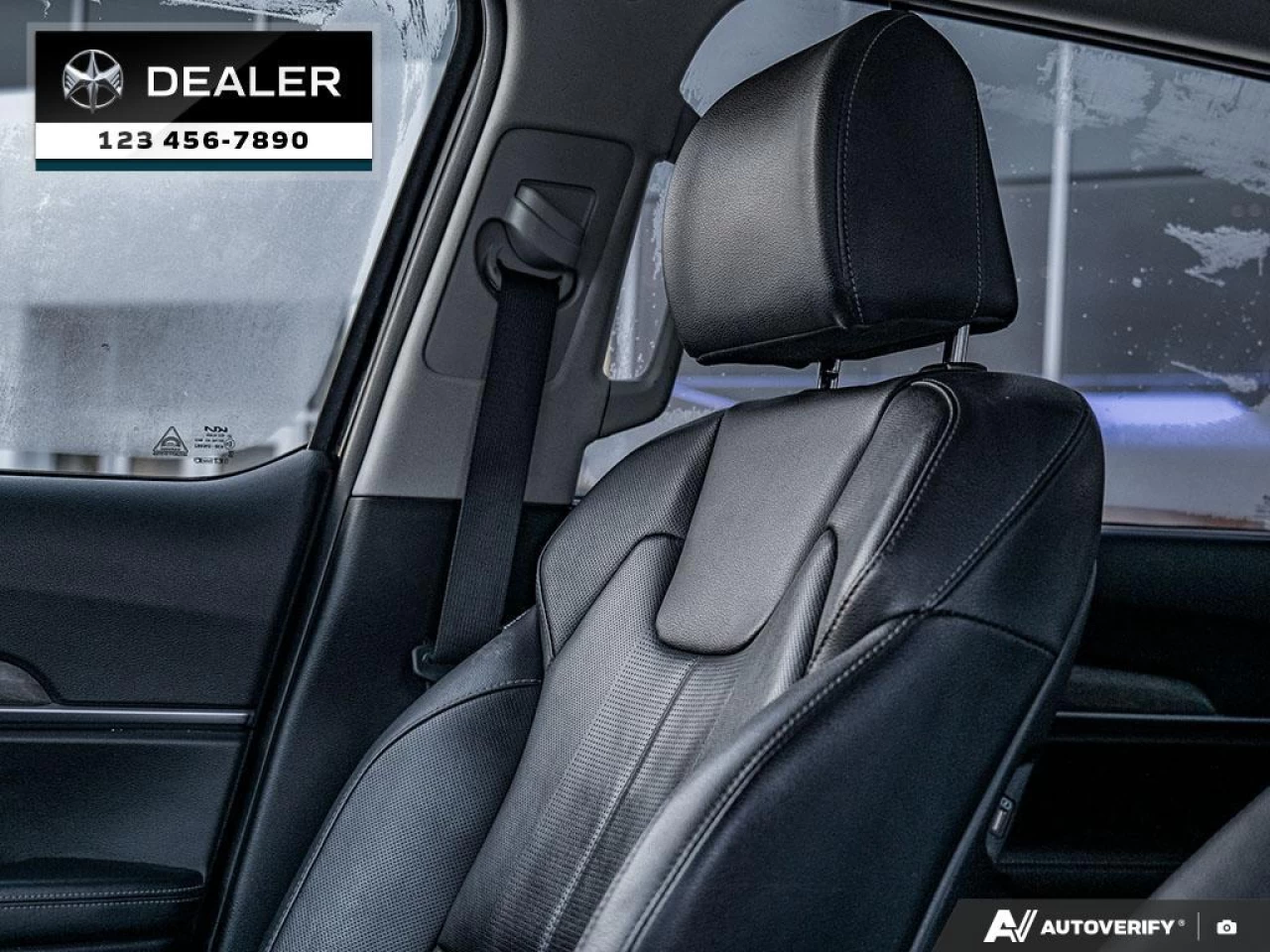 2022 Kia Telluride SX Main Image