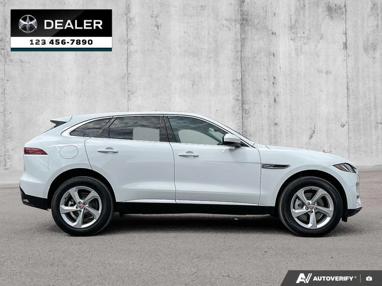 2023 Jaguar F-Pace P250 R-Dynamic S Main Image