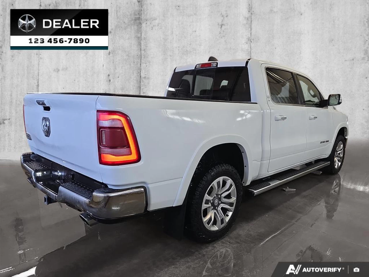 2022 Ram 1500 Longhorn Main Image