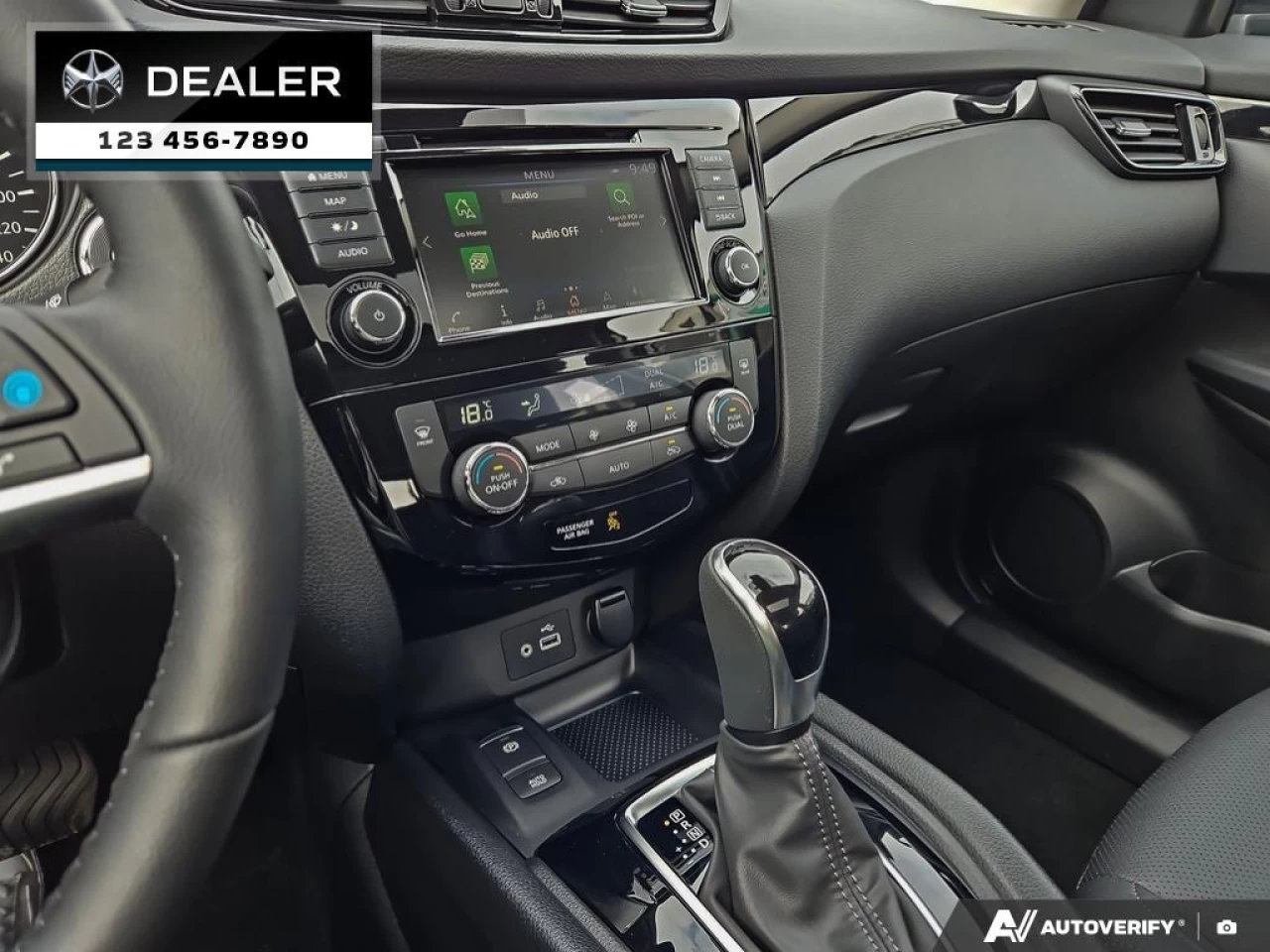 2021 Nissan Qashqai S AWD Main Image