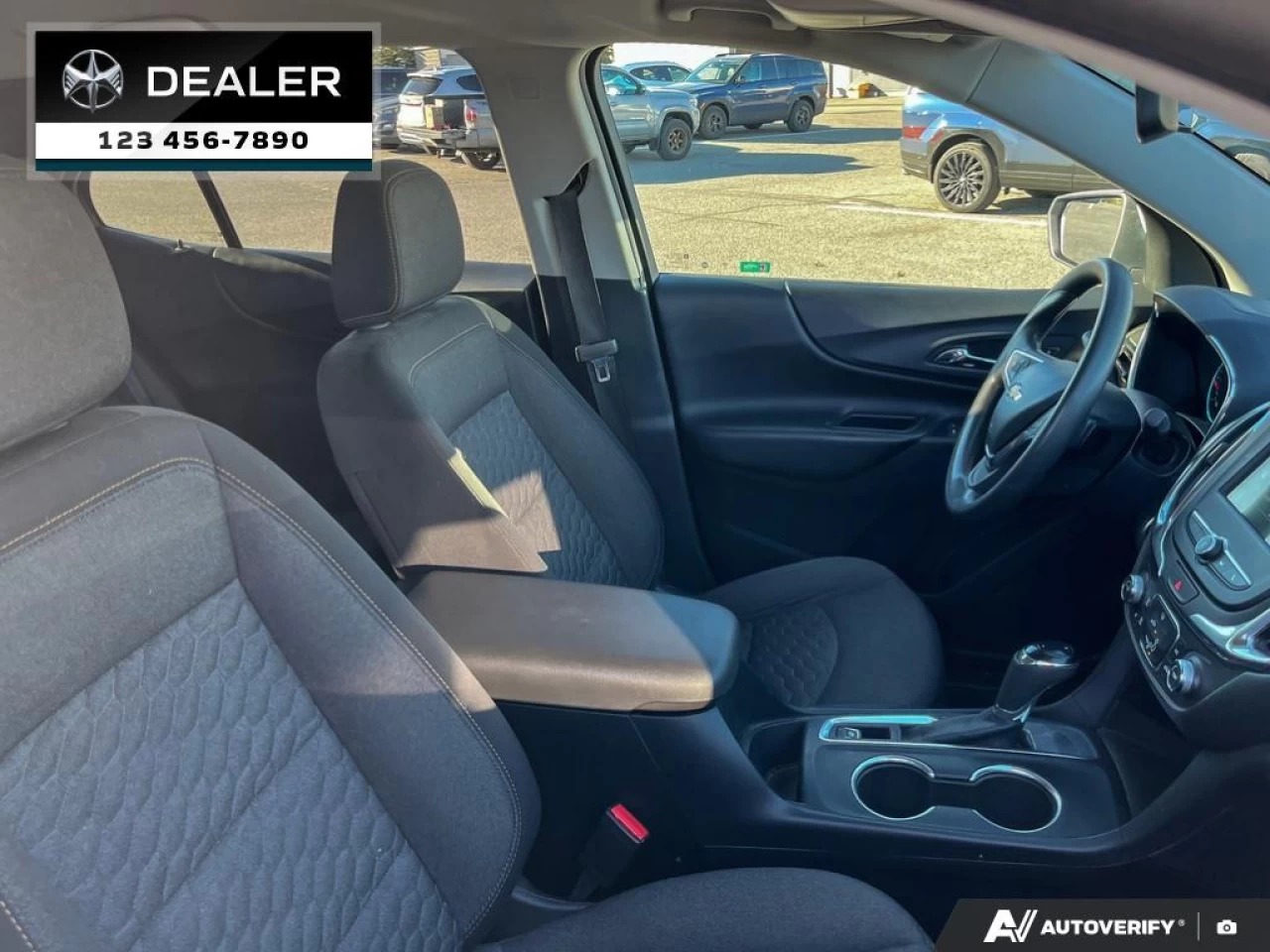 2019 Chevrolet Equinox LT Main Image