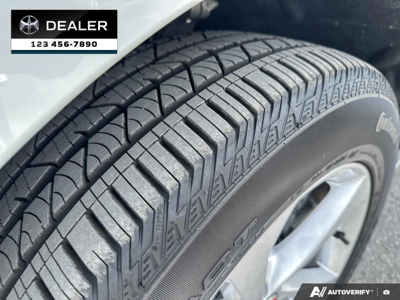 2023 Jaguar F-Pace P250 R-Dynamic S Image principale