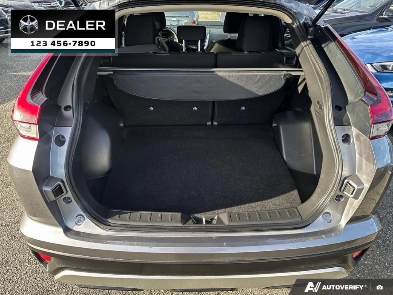 2022 Mitsubishi Eclipse Cross ES Main Image