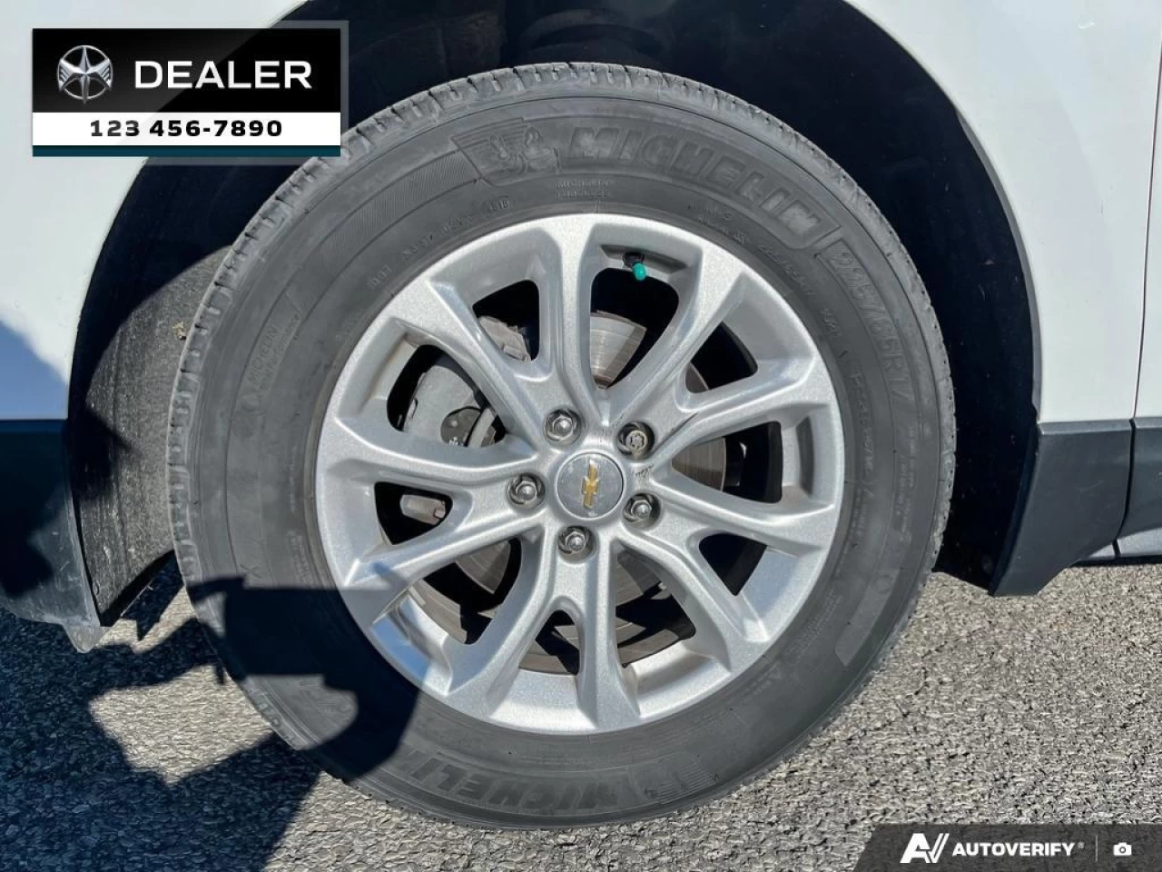 2019 Chevrolet Equinox LT Main Image