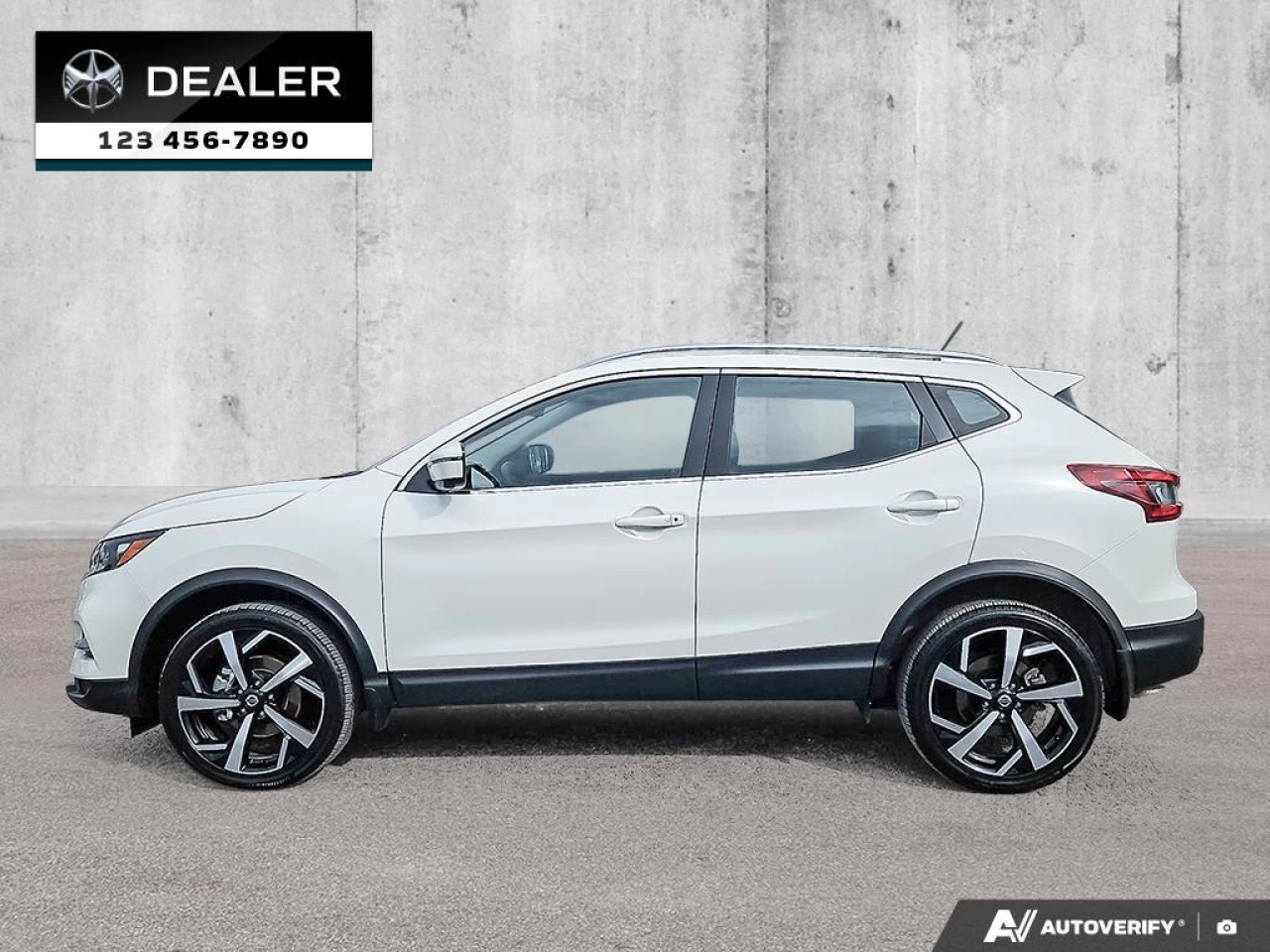 2021 Nissan Qashqai S AWD Main Image