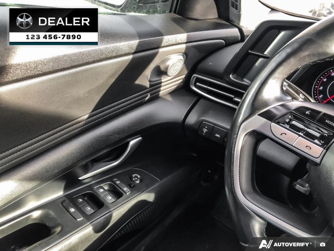 2022 Hyundai Elantra Preferred Image principale