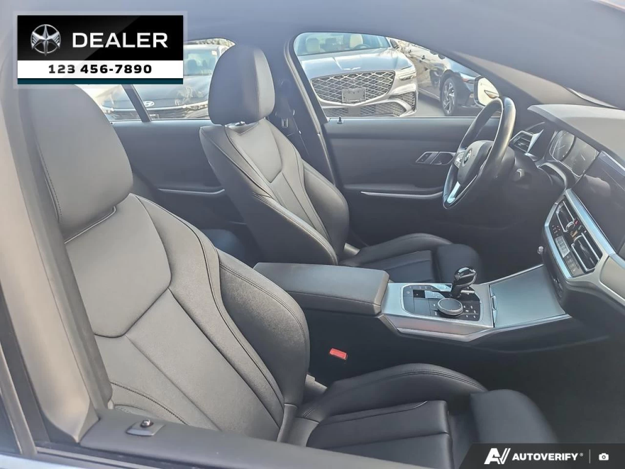 2021 BMW 3 Series 330i xDrive Sedan North America Image principale