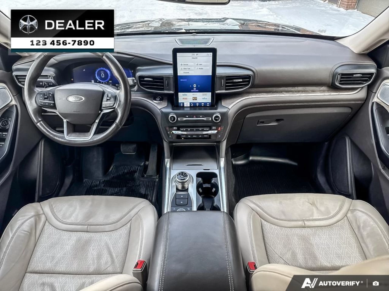 2020 Ford Explorer Platinum Image principale