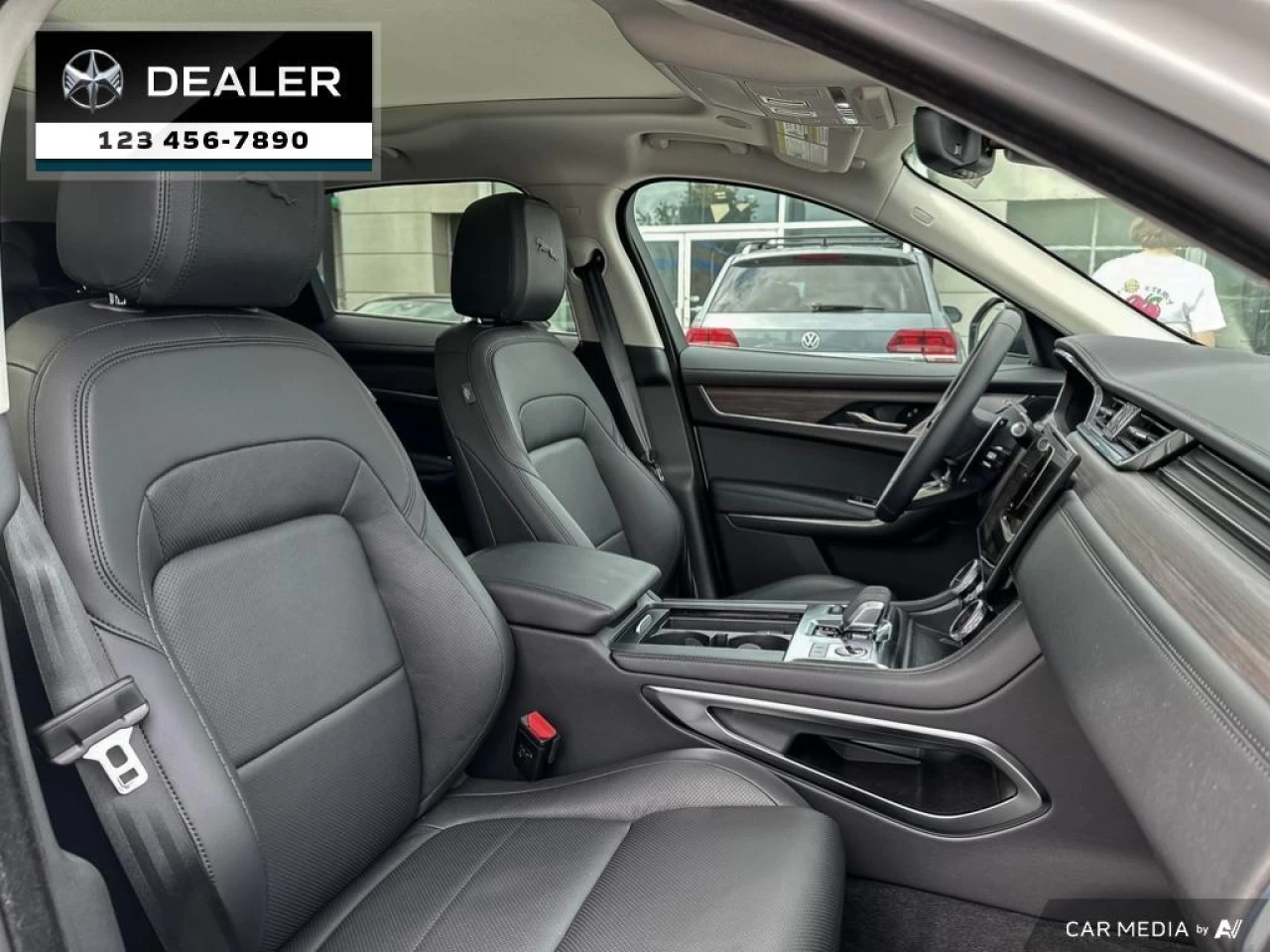 2023 Jaguar F-Pace P250 S Image principale