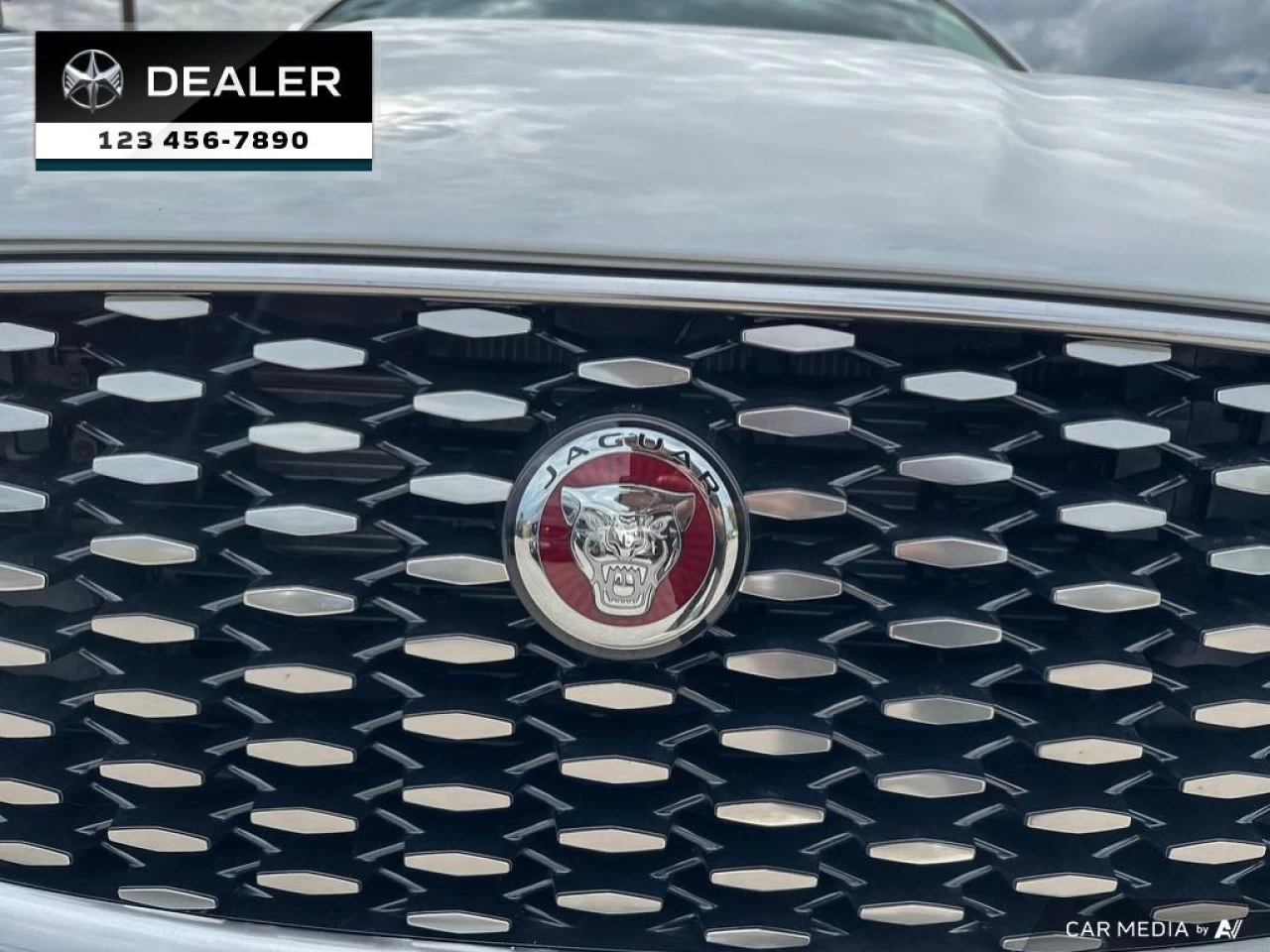 2023 Jaguar F-Pace P250 S Image principale