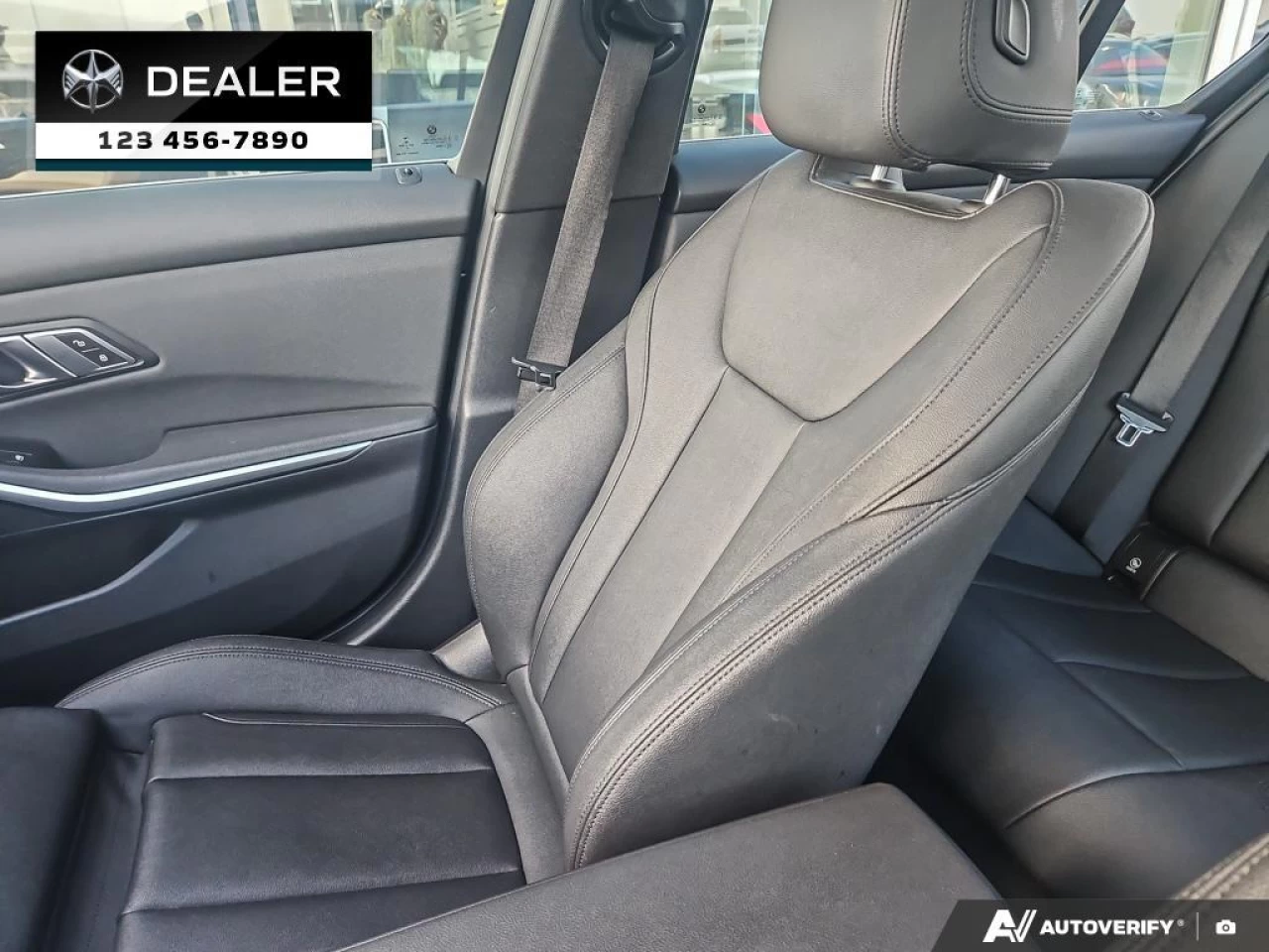 2021 BMW 3 Series 330i xDrive Sedan North America Image principale