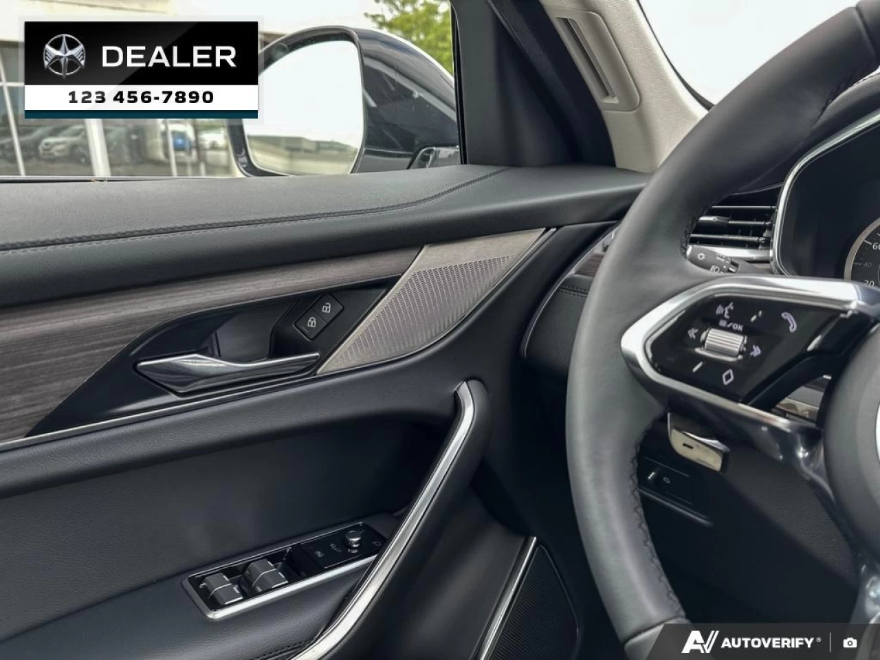 2023 Jaguar F-Pace P250 R-Dynamic S Image principale