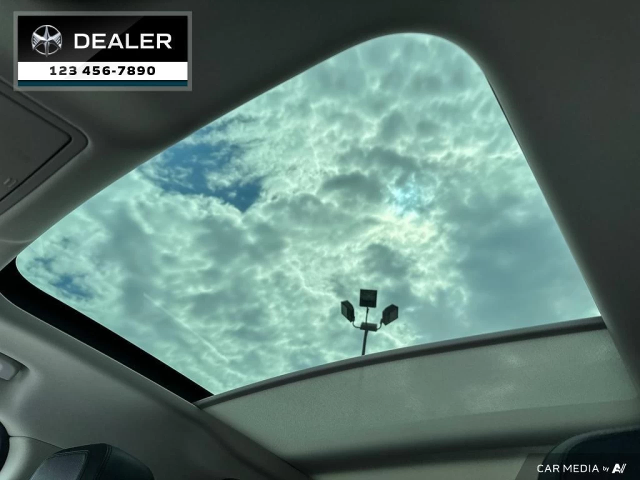 2023 Jaguar F-Pace P250 S Image principale