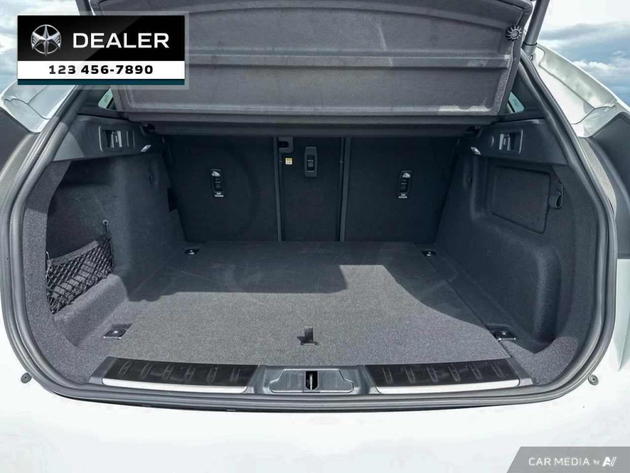 2023 Jaguar F-Pace P250 S Image principale