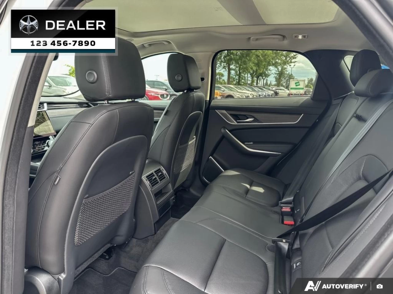 2023 Jaguar F-Pace P250 R-Dynamic S Main Image