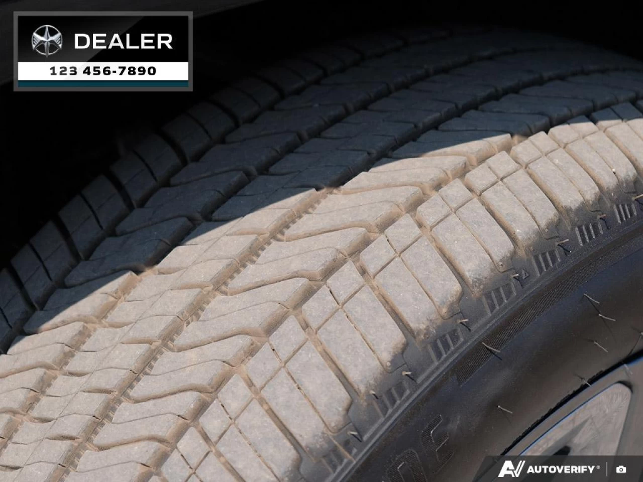 2021 GMC Yukon Denali Image principale